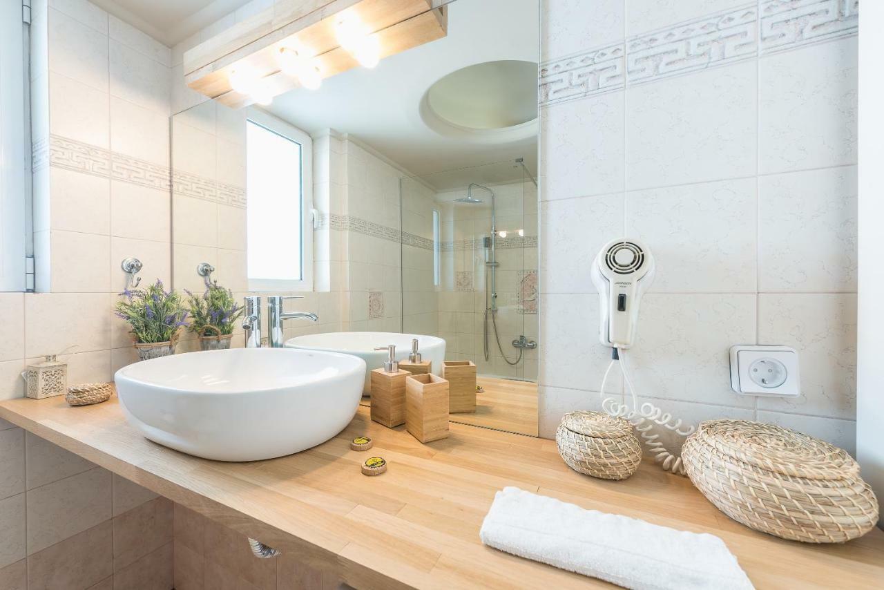 Luxury And Spacious Apt For 6 Guests 아테네 외부 사진